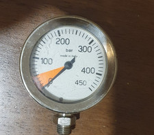 diving pressure gauge