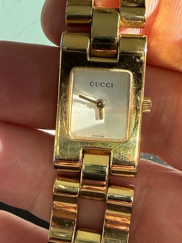 Gucci women quartz watch - gucci,