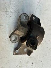 Vauxhall Corsa D Engine Mount