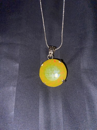 Huge large yellow opal - ct,