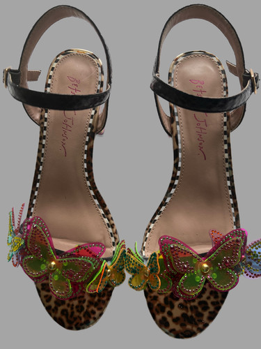 Betsey johnson shoes size 5 - betsey,