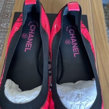 New Chanel Ballerina Leather Ballet Flat Pumps Pink And Black Toe Cap - Size 36.