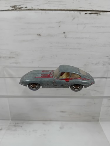 Lesney type jaguar 32b - lesney,