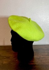 Neon Green FLAT CAP HAT BERET IN VGC K11