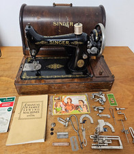 Vintage Singer 99K Sewing
