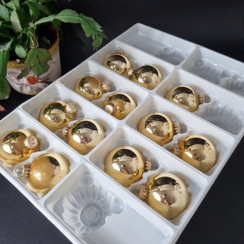 Vintage glass gold medium - gold,