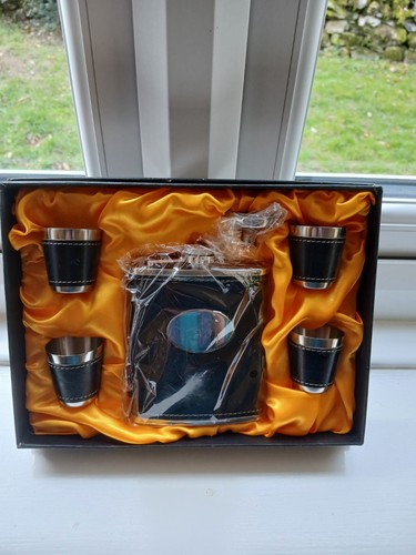 Hip flask and - flask, glasses