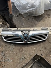 VAUXHALL ZAFIRA B FACELIFT 2005-2012 FRONT BUMPER CHROME GRILL 13247331 (3488)