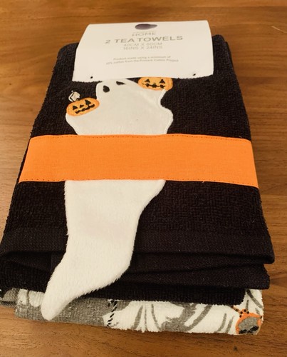 Halloween themed tea - themed, towels