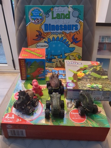 Dinosaur bundle cars - dinosaur,