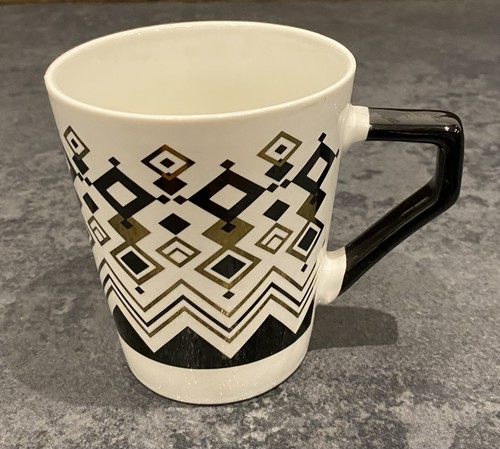 Geometric art deco style mug - deco,