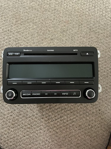 2011 skoda fabia - skoda, audio