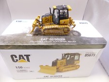 DIECAST MASTERS CAT D3 DOZER