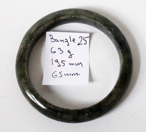 Dark green jade bangle - green,