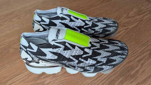 New rare nike - x, acronym