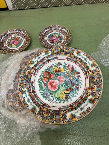 Large vintage china - large,