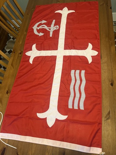 Large red yacht club style - red,