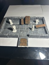 Dwarven Forge Dungeon Tiles Bar Set with 4 Unpainted Figures - Please Read Desc