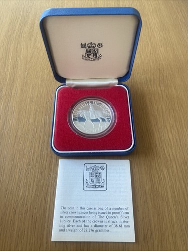 1977 royal mint - 1977, queen