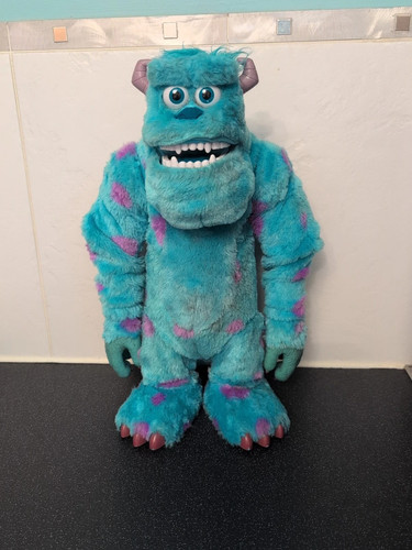 Monsters university - monsters,