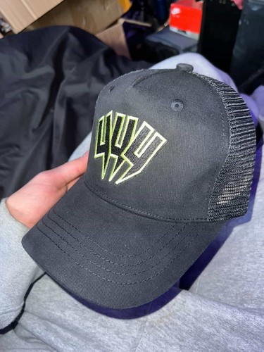 Yelir world black and yellow - black,