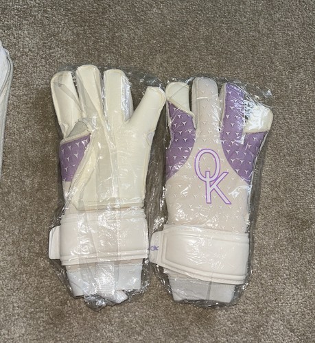 Goalkeeper gloves size - goalkeeper, 6