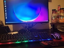 ALIENWARE Aurora R7 - Bundle Kit Headset Mouse Keyboard Monitor Mouse PC