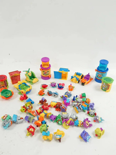 Grossery gang huge bundle - grossery,
