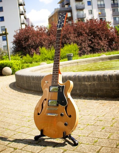 Godin montreal premiere - montreal, hb