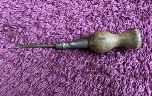 Vintage saddlers stitching - vintage,