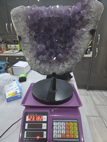 Amethyst geode specimen - amethyst, –