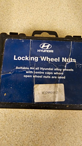 Hyundai locking wheel - hyundai,