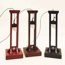 1/12 mini Wooden guillotine Model Soldier Scene DIY Prop scene Gift