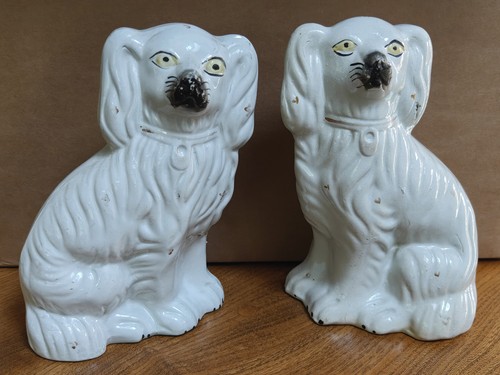 Vintage pair staffordshire - vintage,