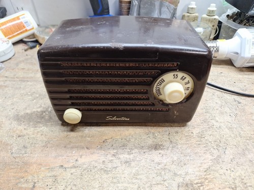 Vintage 1947 silvertone - vintage,