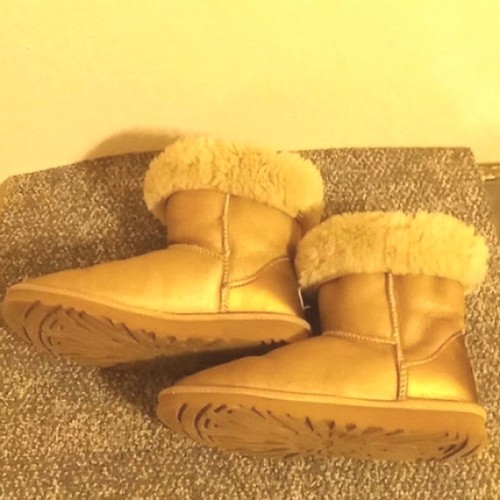 Ugg metallic gold - ugg,