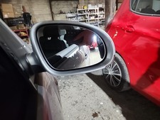 VOLKSWAGEN GOLF MK5  WING MIRROR DRIVER SIDE Color / A7W reflex silver metallic.