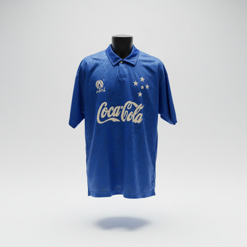 Cruzeiro finta - -,