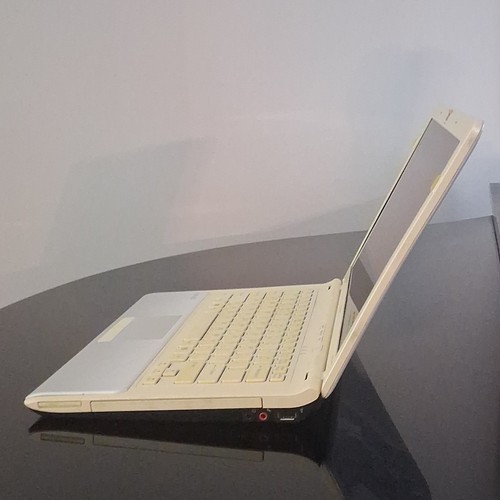 Sony vaio vpccw21fx white - sony,