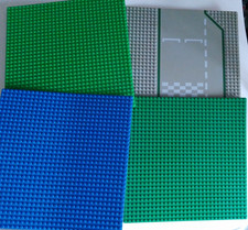 4 x Genuine Lego Base Plate 3811 32x32 Boards inc starting grid - blue - green