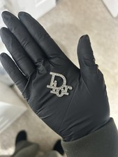 1x Silver metal diamanté