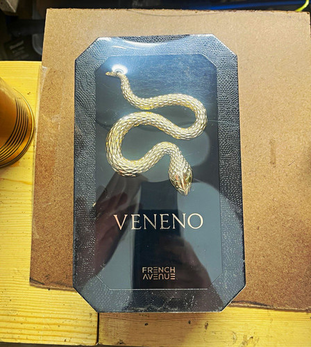 French avenue veneno - avenue,