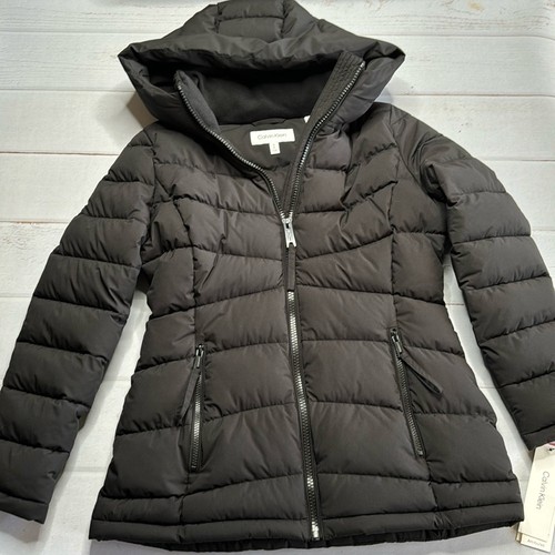 Nwt calvin klein puffer - -,
