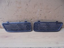 RENAULT SCENIC RX4 2002 PAIR OF BONNET GRILLS 7700428466 ,7700428467