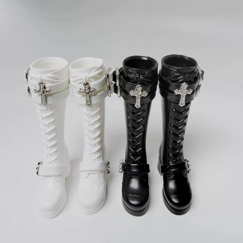 Scale female gothic - female,