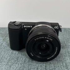 Sony Alpha a5000 Digital