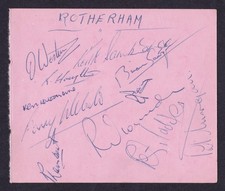 ROTHERHAM UNITED x 11 / SHEFFIELD WEDNESDAY x 5 1960/1961 Signed Autograph Page