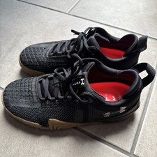 UA Reign Tribase UK5