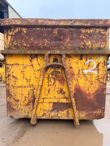 Used 40yd roll - 40yd,