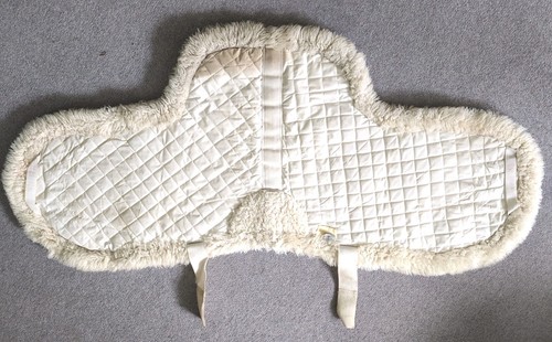 Pure wool numnah - m, size
